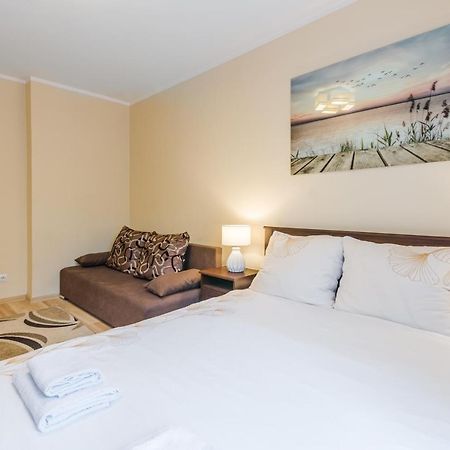 Apartament Ksiezycowy Z Ogrodem- 소포트 외부 사진